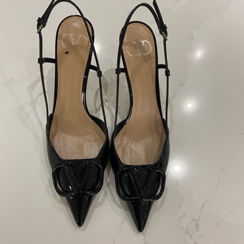 Paten leather Valentino Shoes